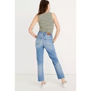 Like new! Lucky Brand straight crop raw hem jeans
